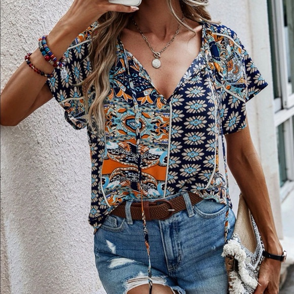 Navy blue floral print top burgundy - Picture 4 of 4